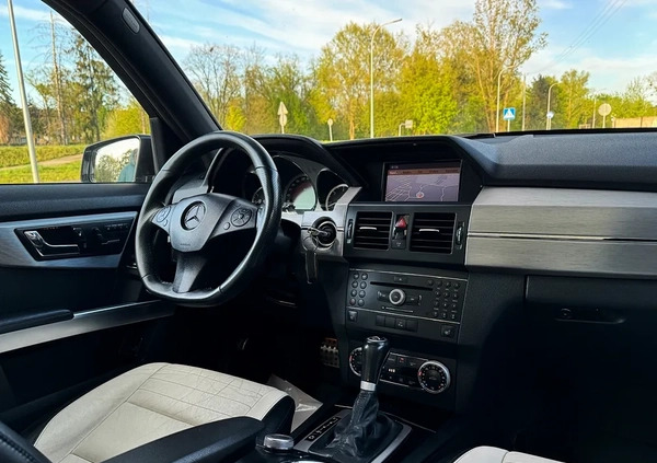 Mercedes-Benz GLK cena 56900 przebieg: 231000, rok produkcji 2009 z Płock małe 704